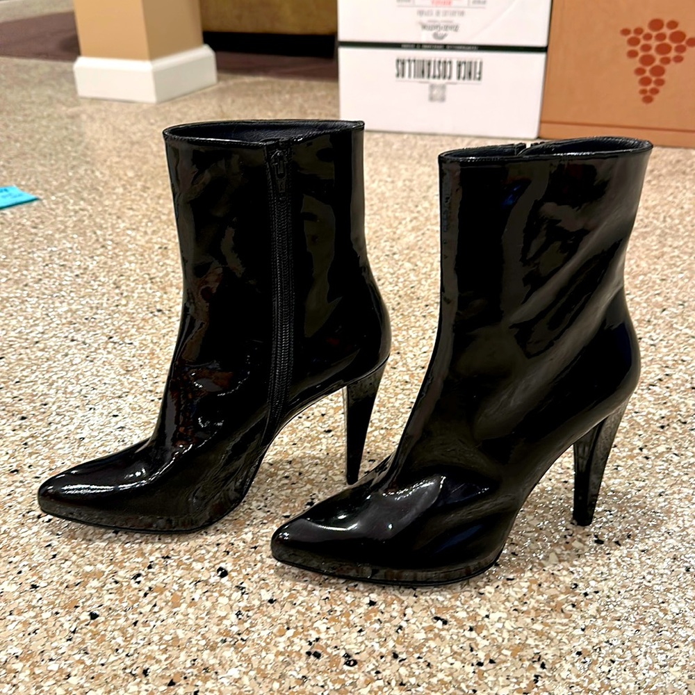 Stuart Weitzman black patent leather booties, size 9. New without tags/box.